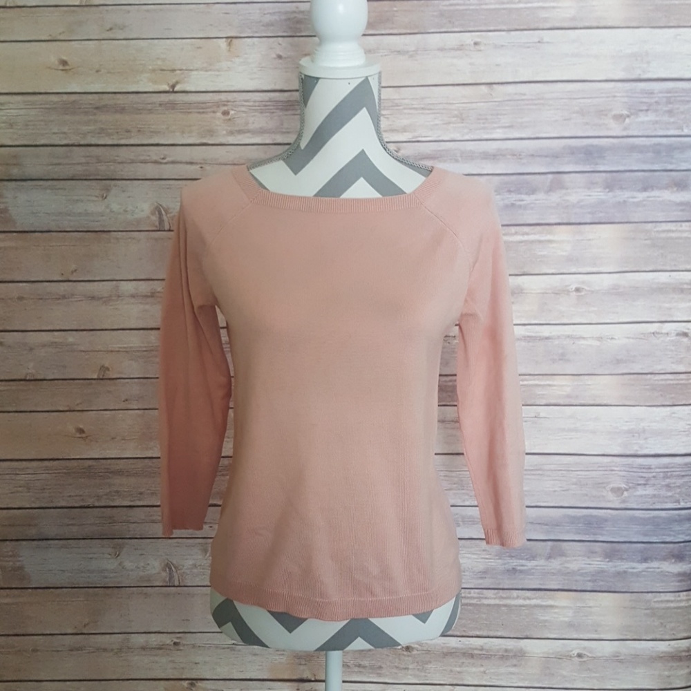 Light pink sweater